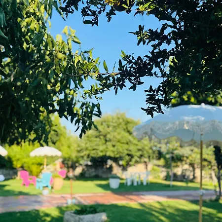 Il Casale Di Luisa Pensión Módica