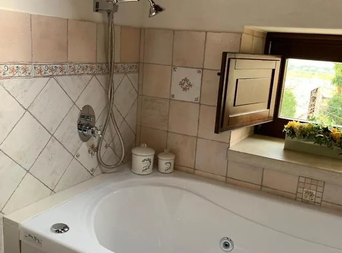 Il Casale Di Luisa ゲストハウス