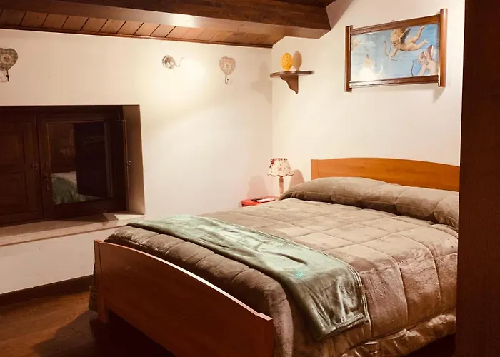 Il Casale Di Luisa ゲストハウス 4*